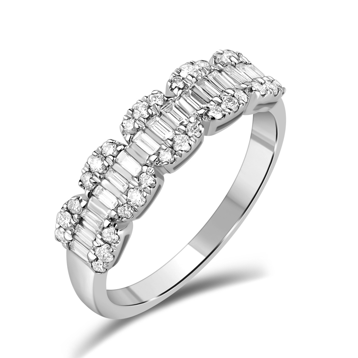 HE52459RWD4WP
14K white gold diamond ring
